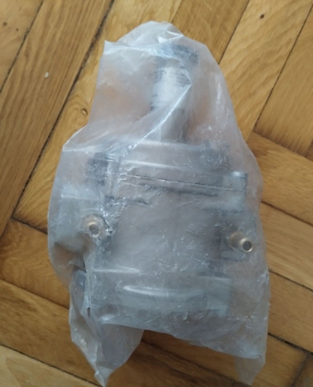 regulator de gaz cu filtru