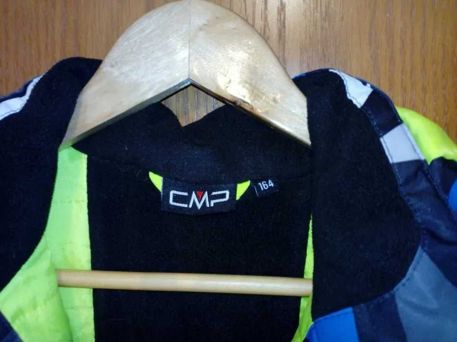 Зимно яке CMP + 2 суитшърта + дънки + долнище + баскетболен екип