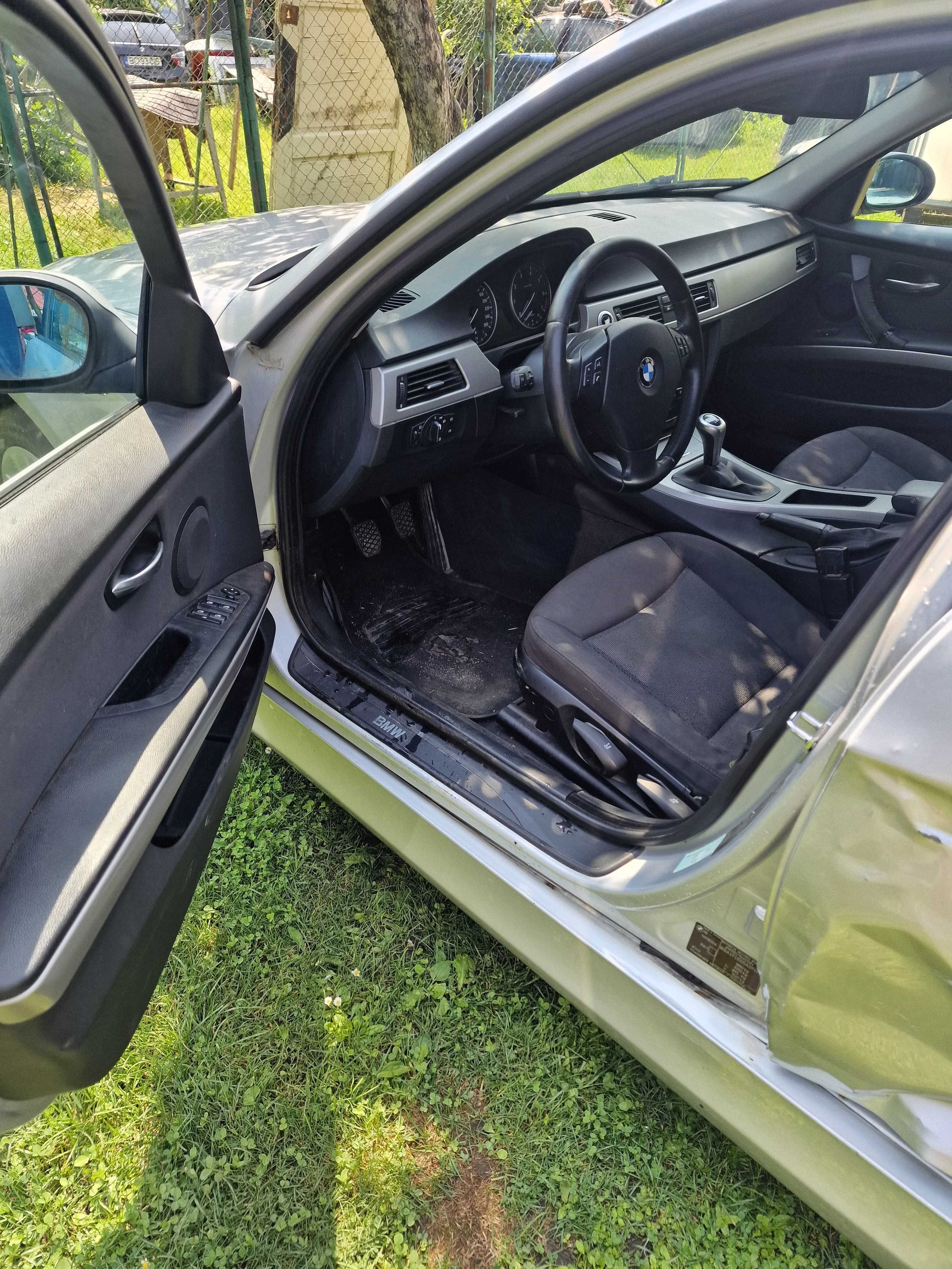 BMW Seria 3 2.0 Benzina Usor avariat