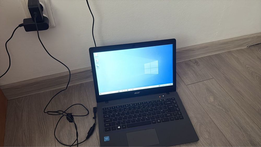 Laptop Acer pentru file sau diagnoza auto