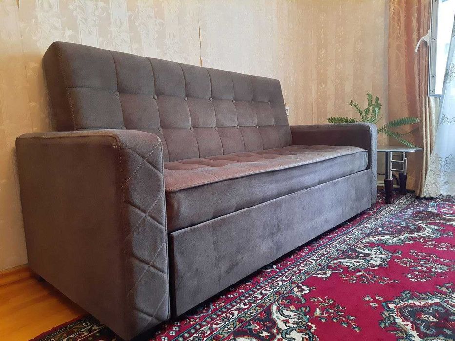 Продается раскладной диван - срочно!