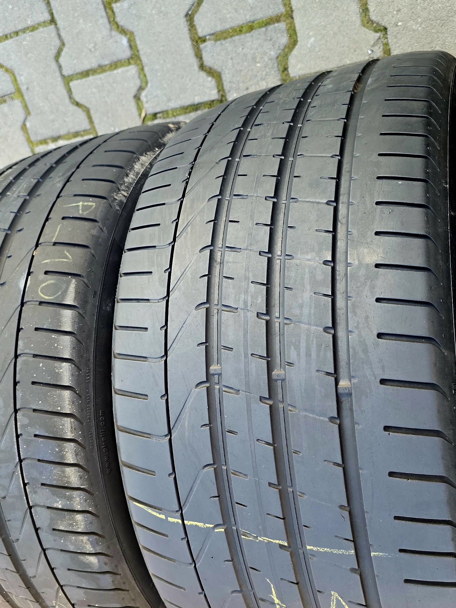 315 35 21 . Pirelli