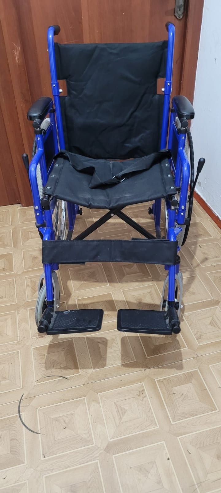 Инвалидная коляска уличная