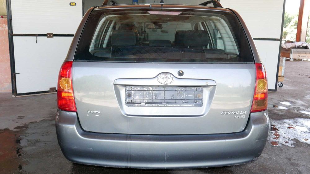 Toyota Corolla от 2001 до 2006 година НА ЧАСТИ
