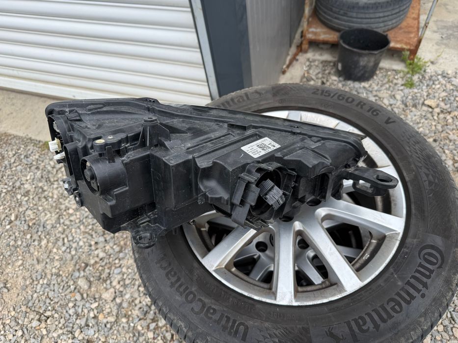 Фар за Skoda Scala Full Led