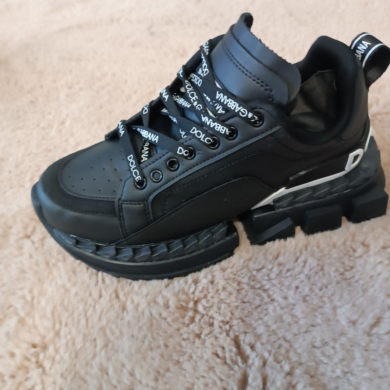 Adidași Dolce&Gabbana