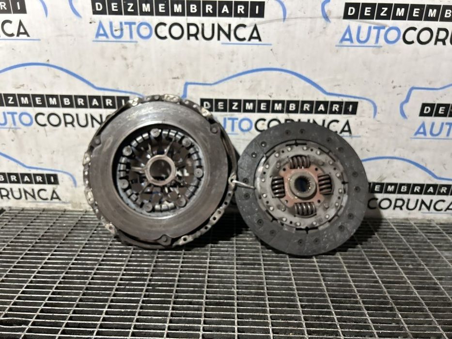 Kit ambreiaj Suzuki Grand Vitara 1.9 DDIS 2006 - 2012 1870CC Manuala 5 Trepte F9QB ...