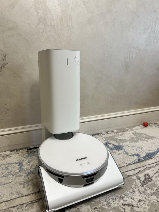 ПРОДАЮ  Робот-пилосос Samsung Jet Bot AI+