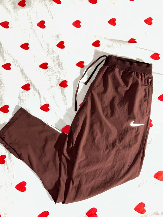 Спортни  дамски дрехи: Gymshark, Nike , Underarmour