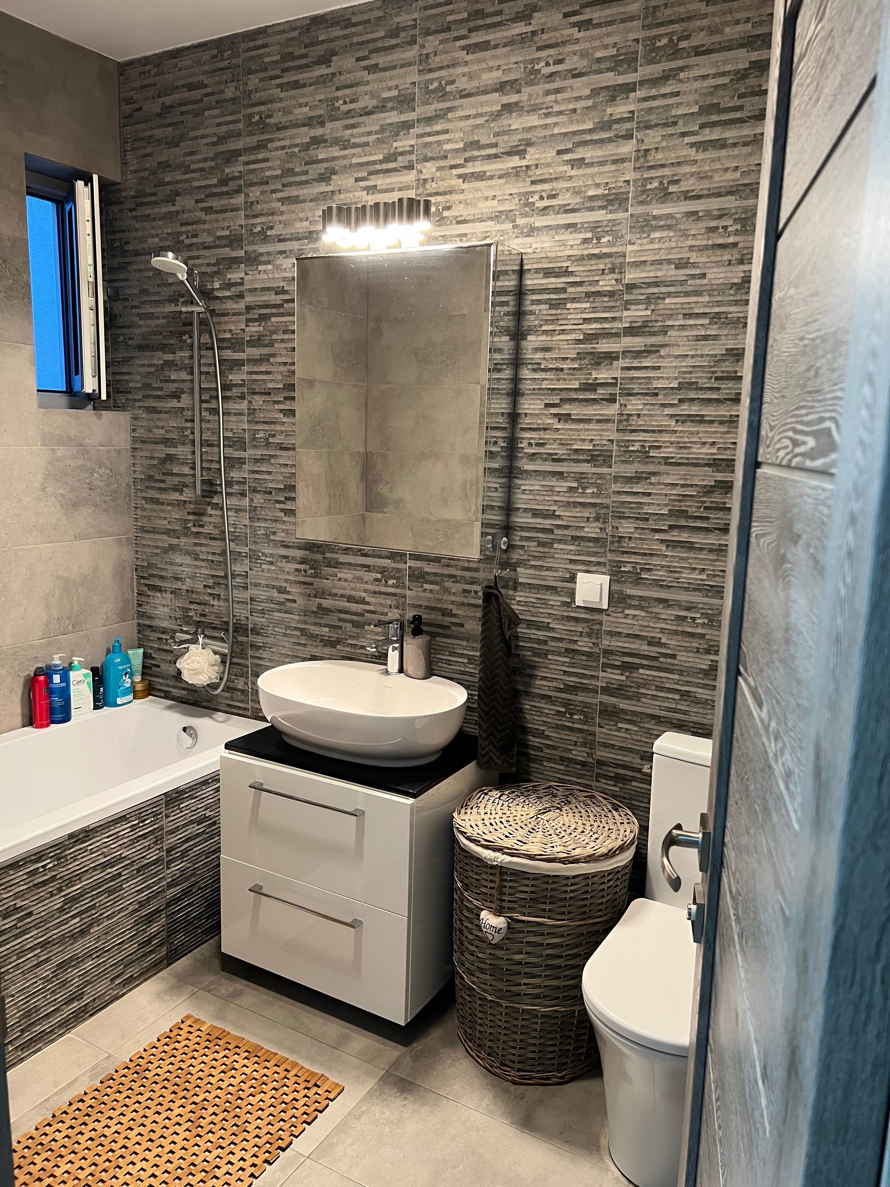Inchiriez Apartament 2 Cam Sos Chitilei PARCARE Direct Proprietar