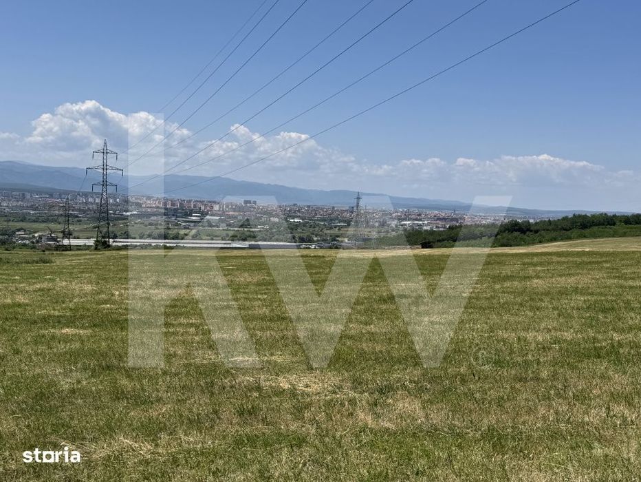 Teren extravilan arabil de vanzare – Dealul Daii