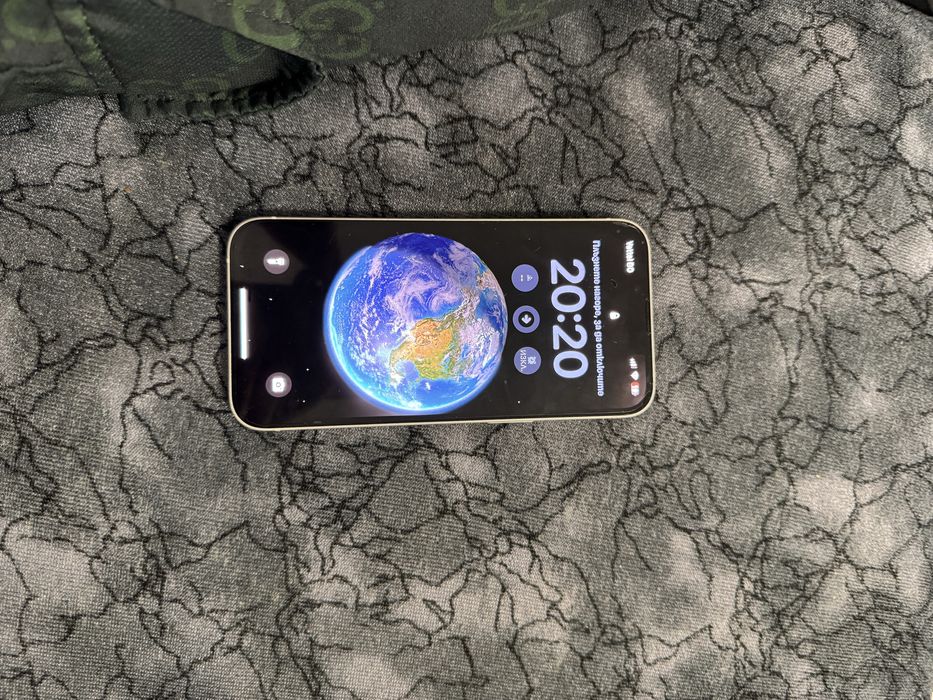 Iphone 14 white