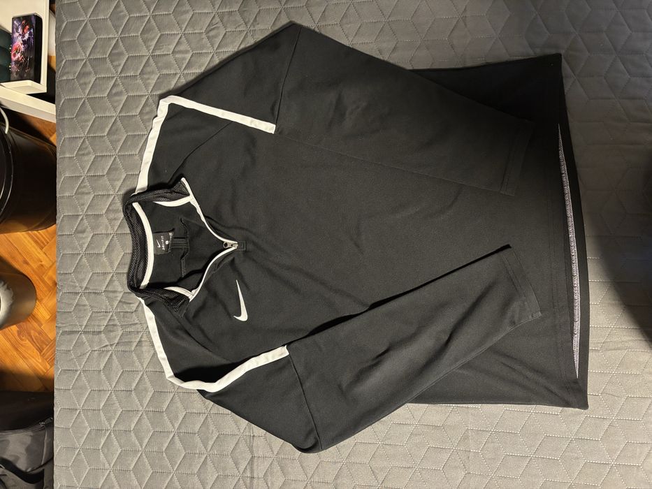 Lot drehi nike,bape,luda,sp5der,essentials