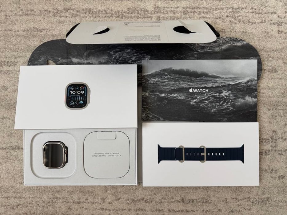 Apple Watch Ultra 3, Natural Titanium, Anchor Blue Ocean Band, Nou