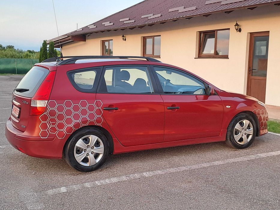 Hyudai I30 CW  combi,2011 DIESEL , 1,6 CRDI