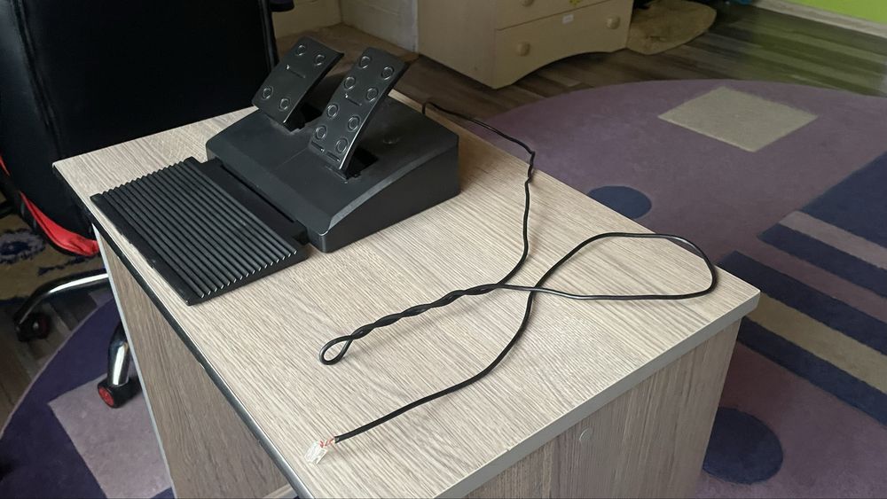 Set Volan si Pedale gaming Myria MG7400.Pret negociabil!