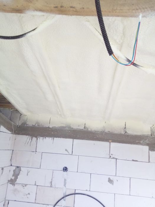 Izolatii spuma poliuretanica/Prețuri Fără Concurenta