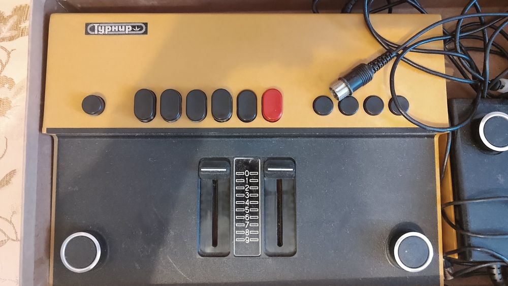 Joc (Game) Turnir ТУРНИР - Vintage TV Video consola USSR Sovietica