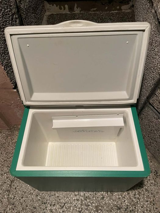 Хладилник за къмпинг