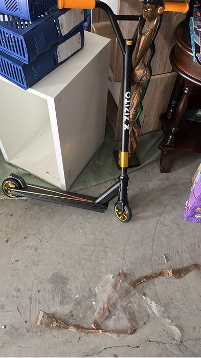 Trotineta profi zizito nouă