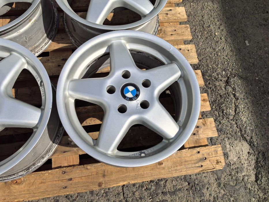16 цола 5 х 120 мм БМВ Е60 / Е39 - 7,5 Инча / ЕТ 18