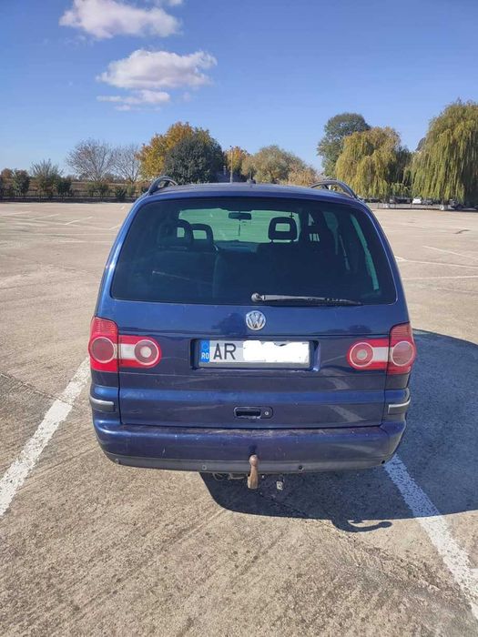 VW Sharan 7 locuri, an 2005, motor 1.9 TDI 131 cp, inmatric, fiscal ok