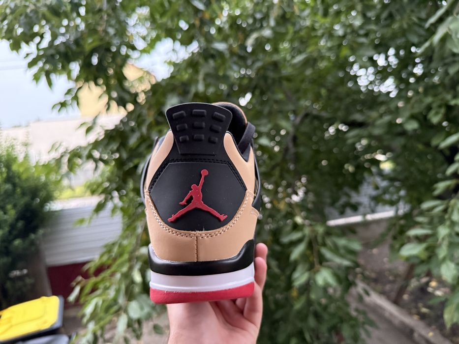 Jordan 4 Pizza, marimea 39, 41, 42, 43, citeste descrierea