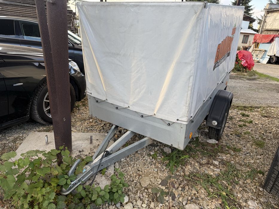 Remorca cu prelata 750 kg