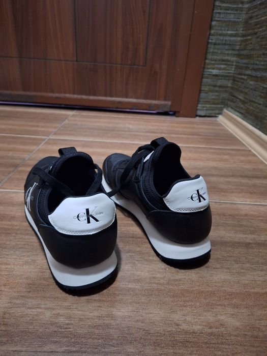 Обувки calvin klein jeans