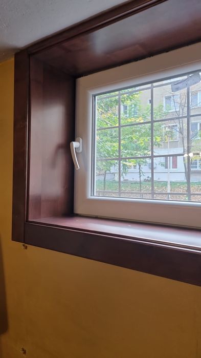 Probleme la termopane sau întreținere.