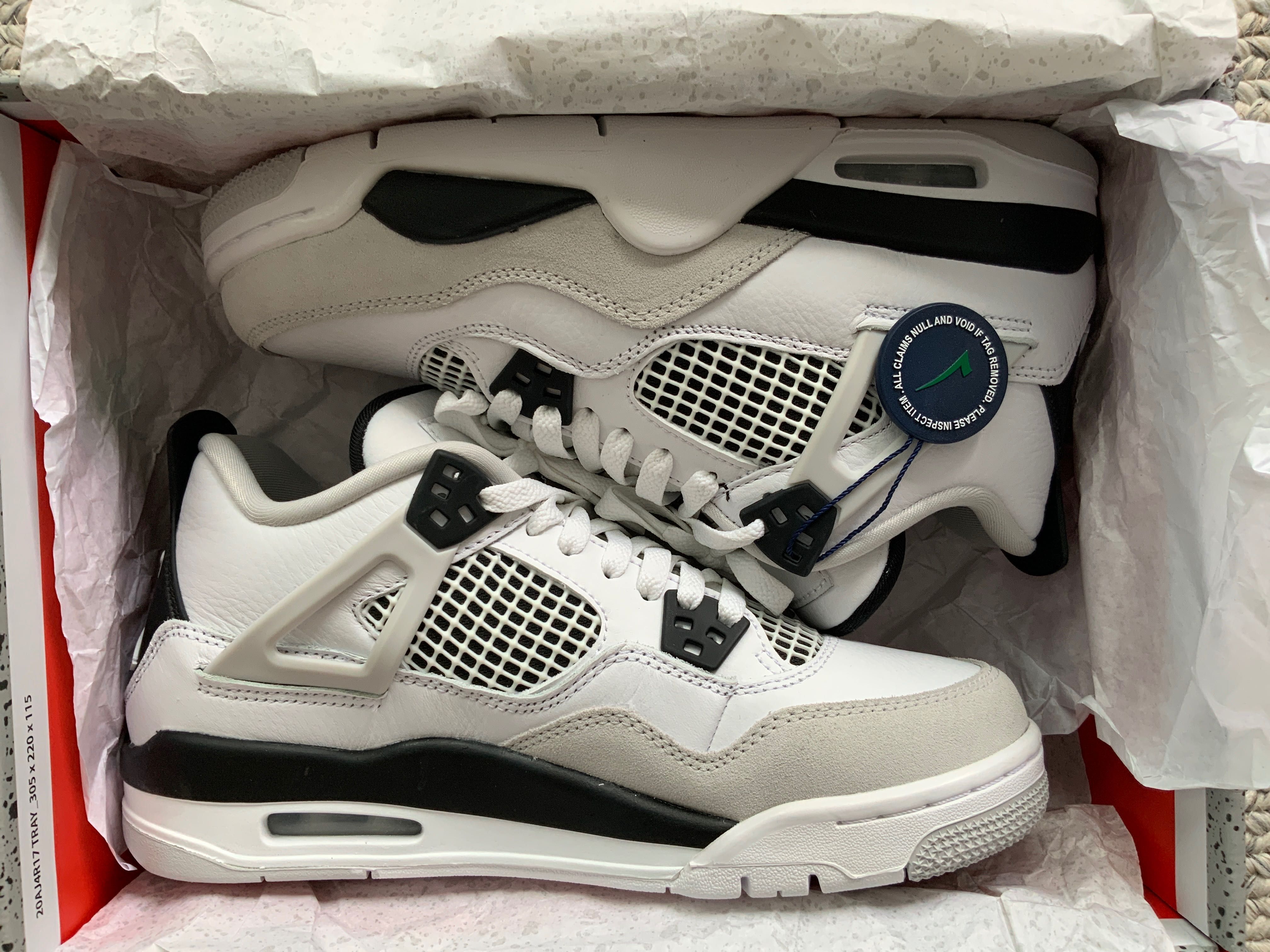 Jordan 4 military black 7Y GS verificați si autentici.