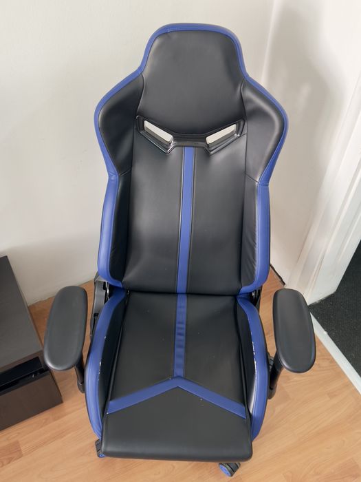 Геймърски стол ESCAPE