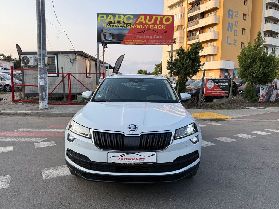 Skoda Karoq 1.6 TDI DSG an 2020 FULL OPTION LED NAVI Mare Alb Perlat