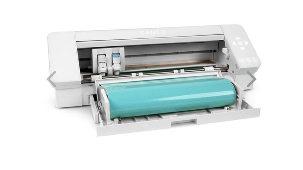 Продается Режущий плоттер silhouettеCAMEO 4