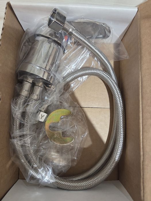 Смесител за фризьорска измивна колона