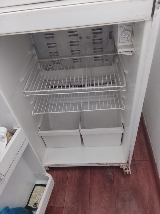Продам холодильник рабочий