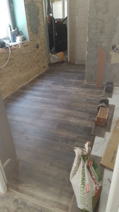 Монтаж на Венилов Ламинат