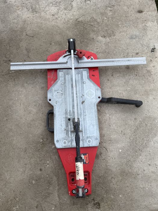 Masina de taiat gresie si faianta 66cm Rubi