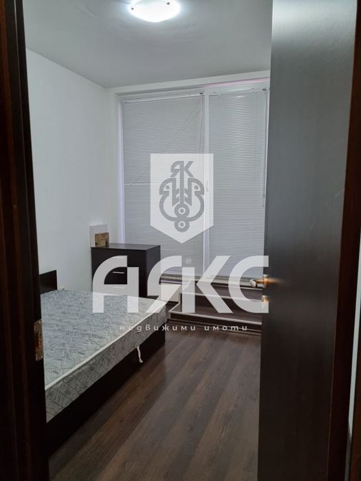 Тристаен обзаведен апартамент в кв. Младост 4 до МЕТРОСТАНЦИЯ