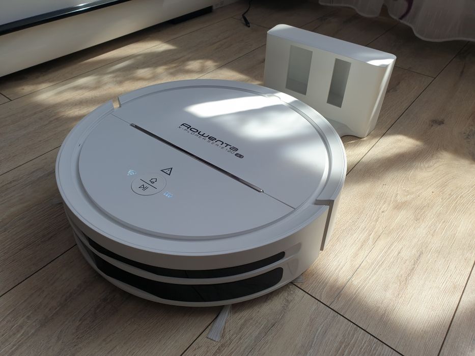 Aspirator robot Rowenta