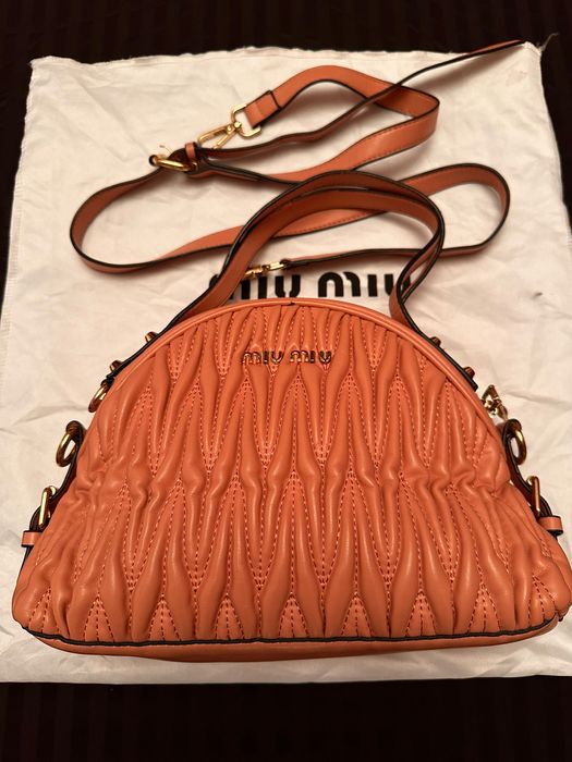 Дамска чанта MIUMIU