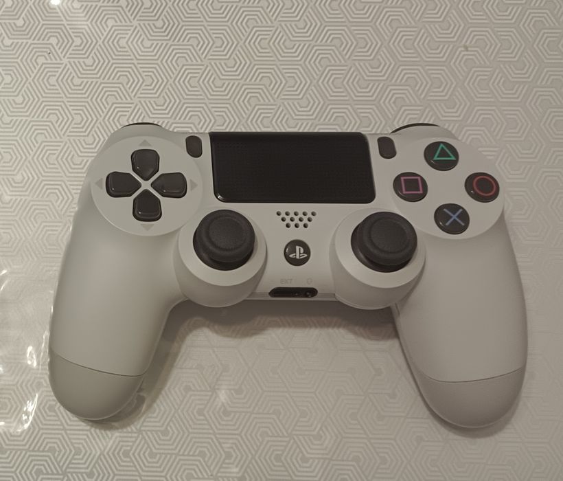 Белый Джойстик PlayStation 4