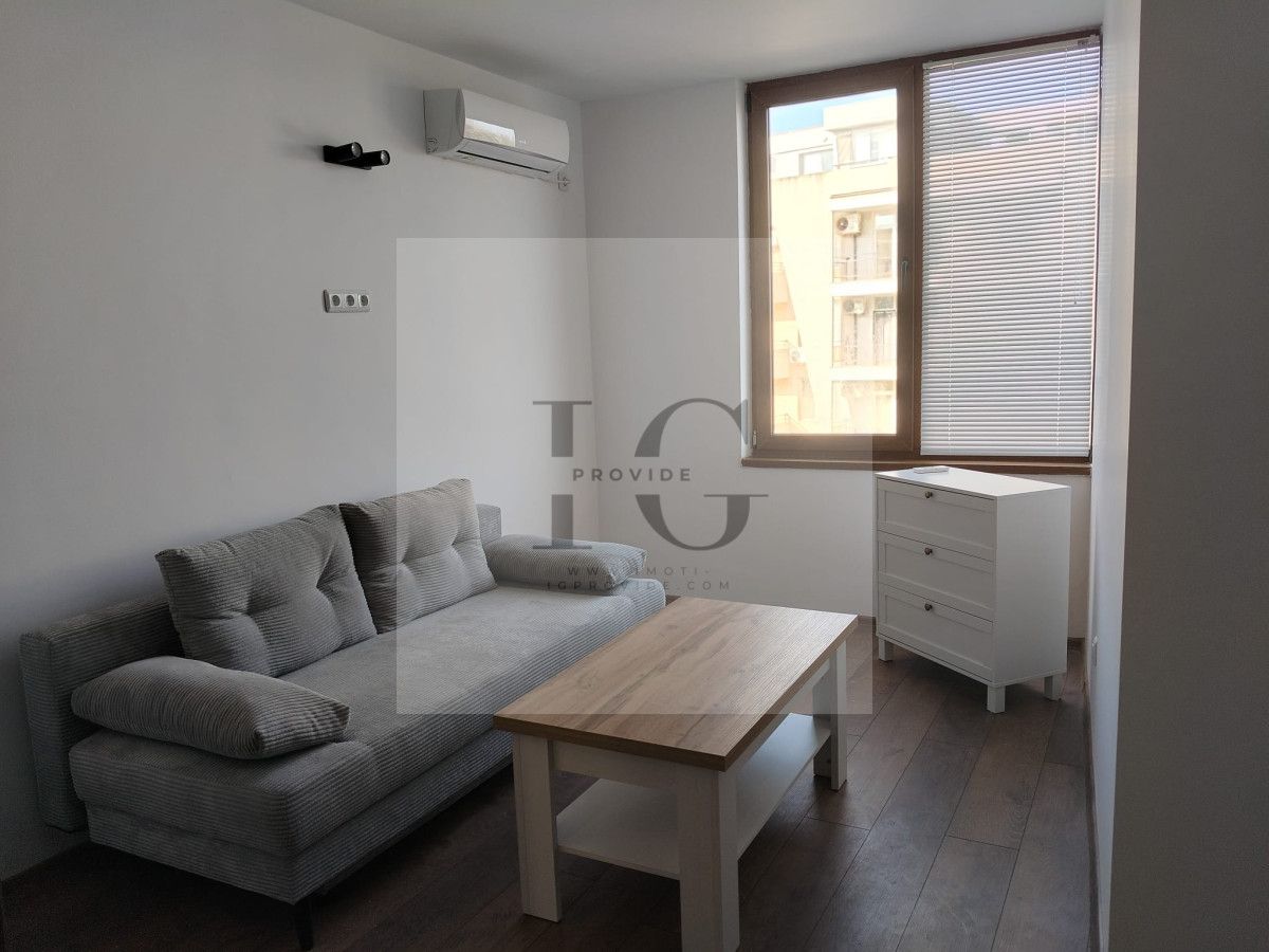 Продава се Тристаен апартамент в к.к. Слънчев бряг - 76 кв.м за 1028 €/кв.м - Снимка #1
