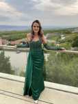 Rochie eleganta cu manusi
