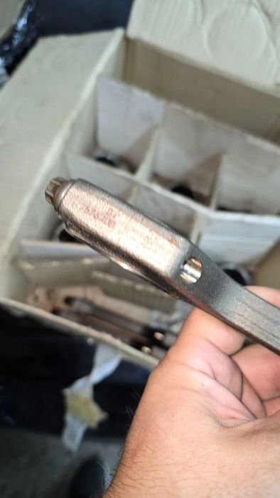 N54b30 бутала и биели