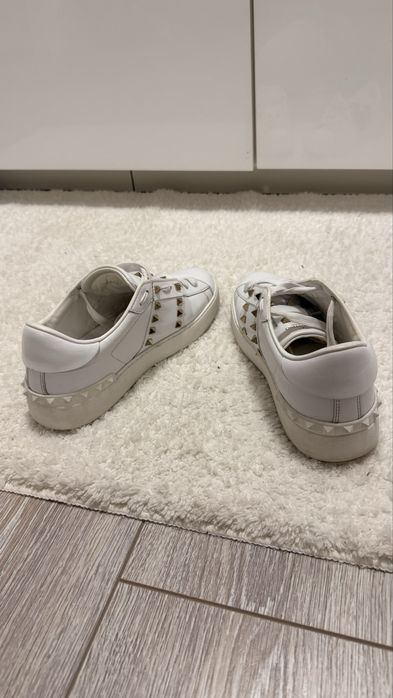 Adidasi Valentino Garavani Rockstud Limited Edition