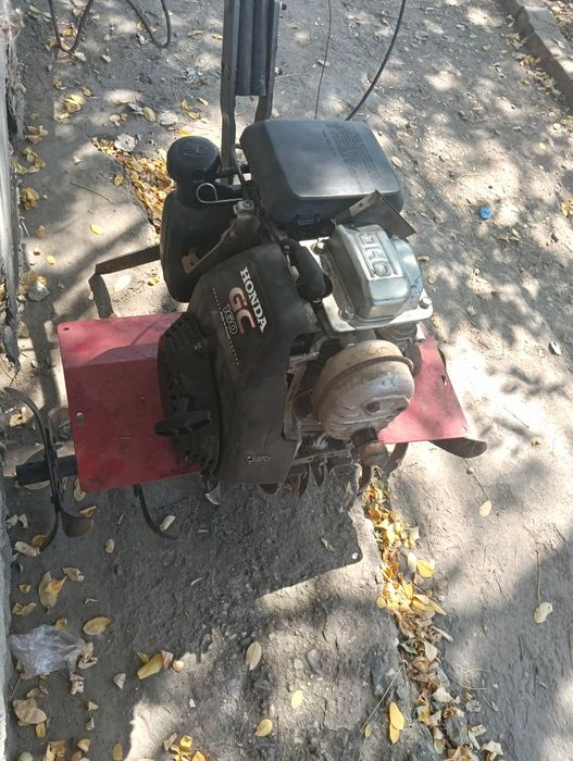 Vând motosapa honda GC 160