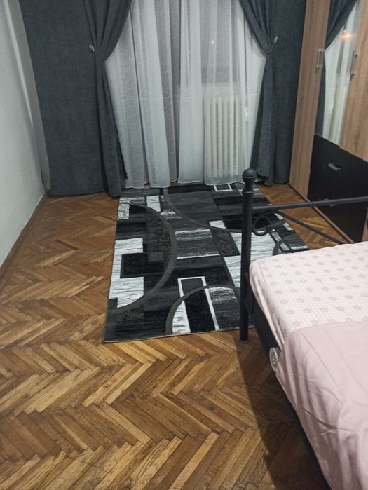 Inchiriez apartament 2 camere