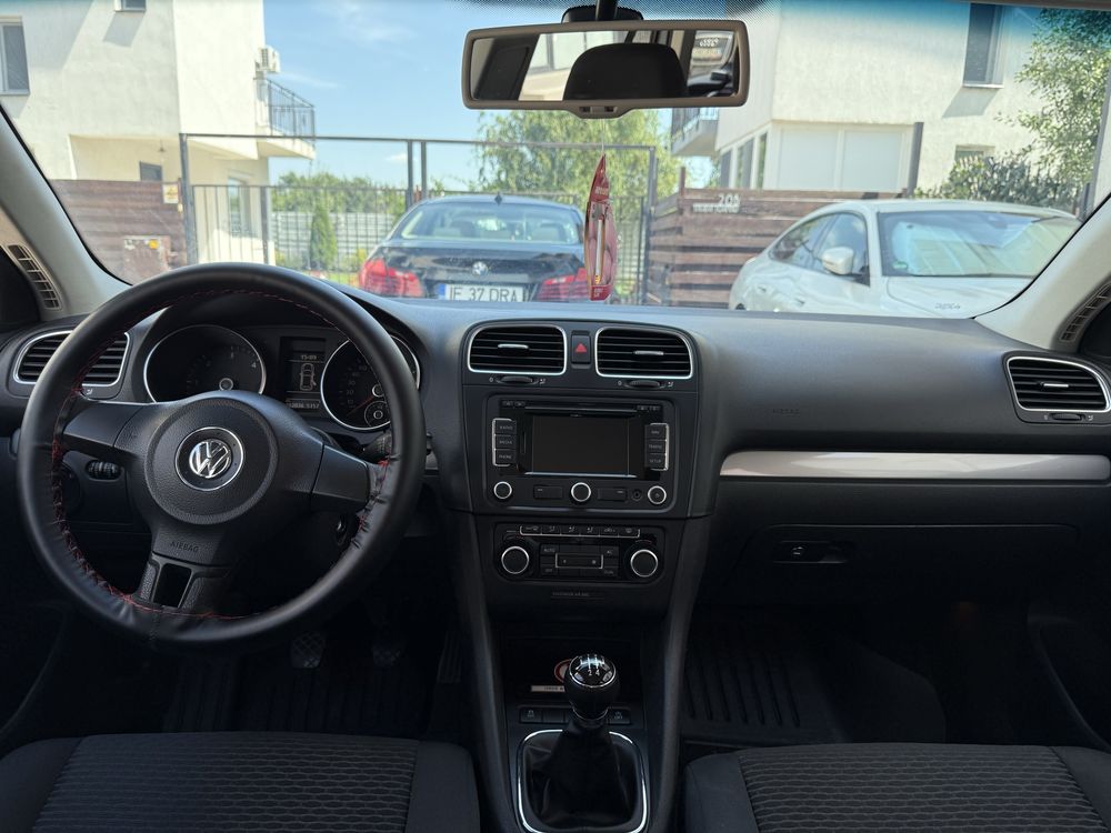 Volkswagen Golf 6 Variant 1.6 TDI CAYC 2012