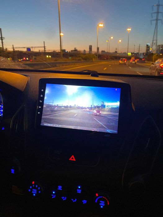 Navigatie Android 15 GPS Hyundai IX 35 / Tucson  QLed - Camera Cadou